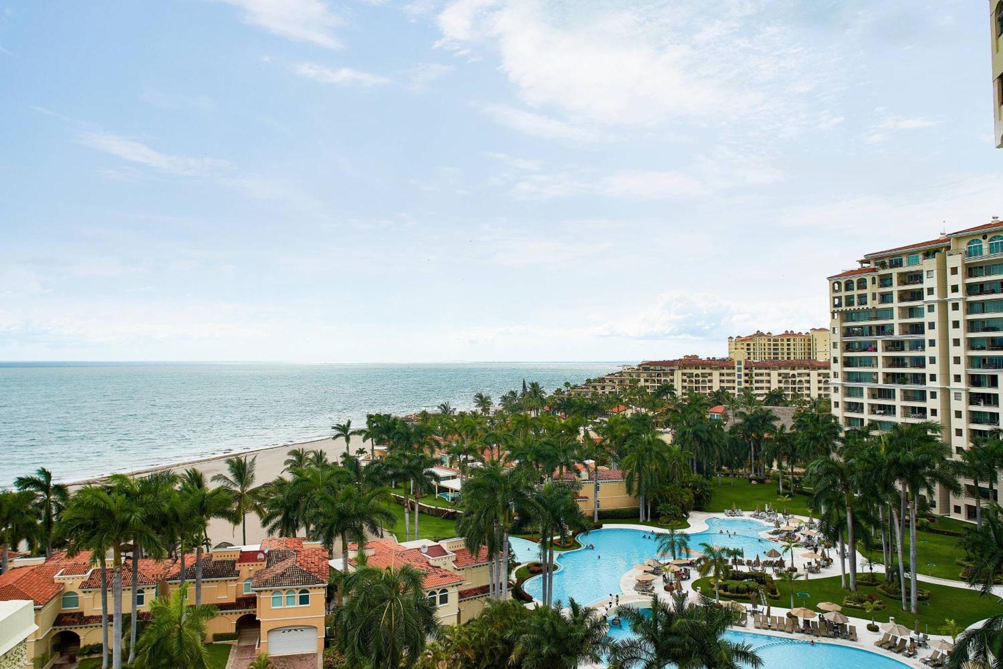 Marriott Puerto Vallarta Resort & Spa Экстерьер фото